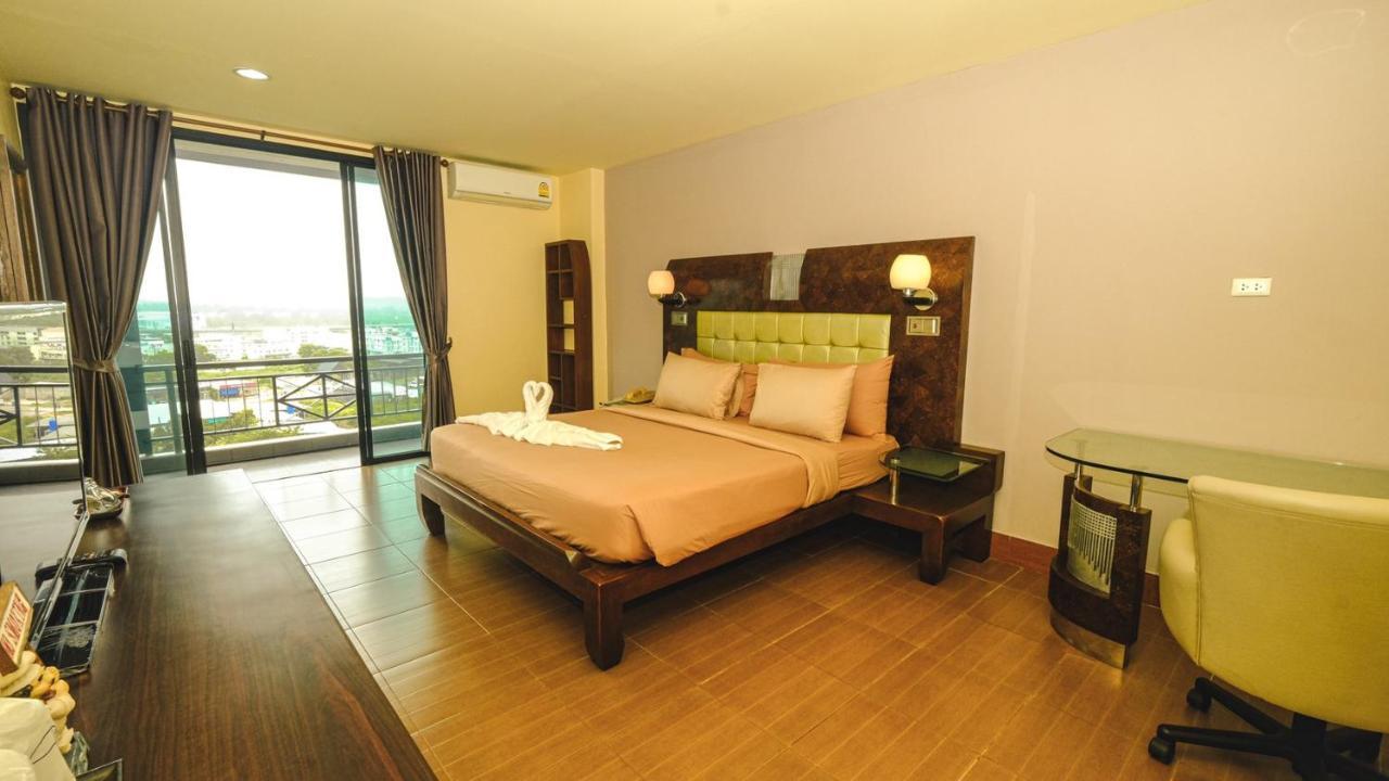 Spm Residence Resort & Spa Si Racha Eksteriør billede