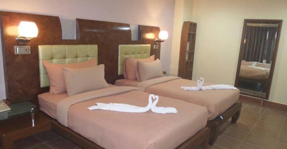 Spm Residence Resort & Spa Si Racha Eksteriør billede