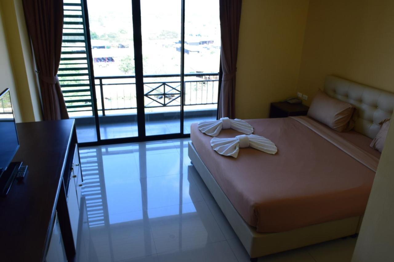 Spm Residence Resort & Spa Si Racha Eksteriør billede